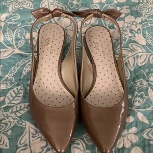 Sam Edelman Tan Heels Elegant Design